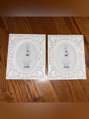 Simply Shabby Chic Floral Shell White Distressed  Picture Frames 2 two